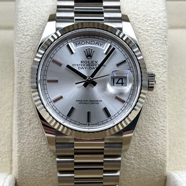 Rolex Day-Date 36 128239-0005 36mm 18k white gold Silver