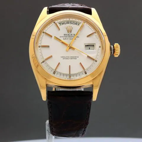 Rolex Day-Date 36 1802 36mm Yellow gold Silver