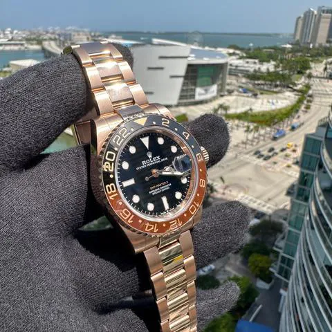 Rolex GMT-Master II 126715CHNR 40mm Rose gold Black