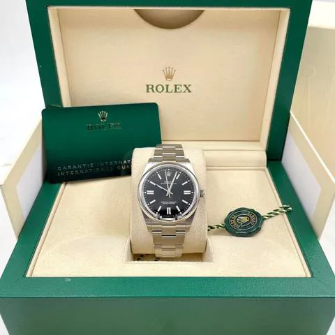 Rolex Oyster Perpetual 41 124300 41mm Stainless steel Black