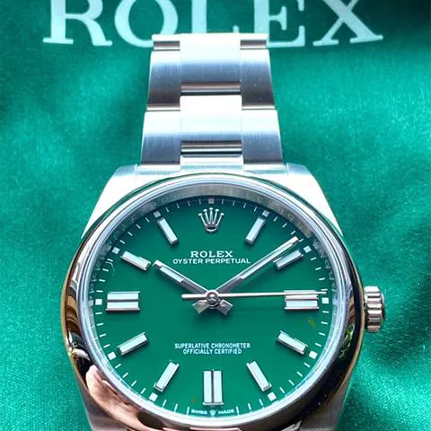 Rolex Oyster Perpetual 41 124300 41mm Stainless steel Green