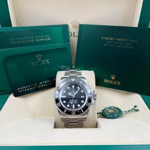 Rolex Sea-Dweller Deepsea 136660 44mm Stainless steel Black