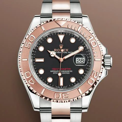 Rolex Yacht-Master 40 126621 40mm Yellow gold and Stainless steel Black