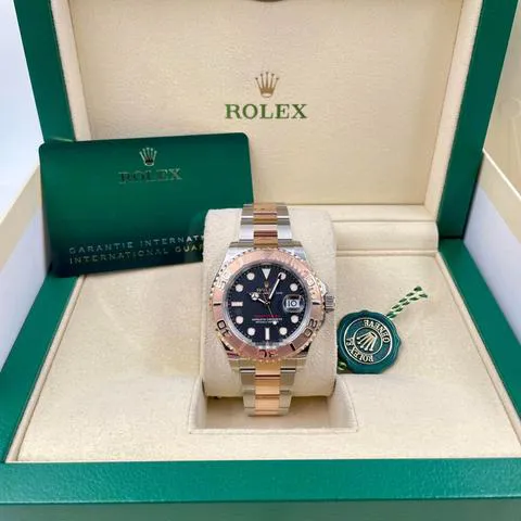 Rolex Yacht-Master 40 126621 40mm Yellow gold and Stainless steel Black