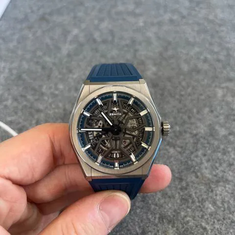 Zenith Defy 95.9000.670/78.R782 41mm Titanium Skeleton 5