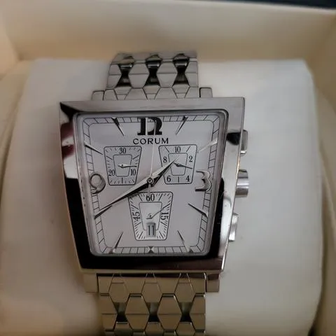 Corum Trapèze 196.404.20 35mm Stainless steel White