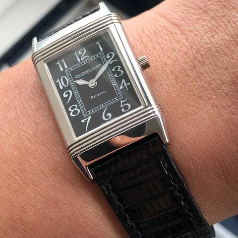 Jaeger-LeCoultre Reverso 250.3.86 23mm White gold Black 2