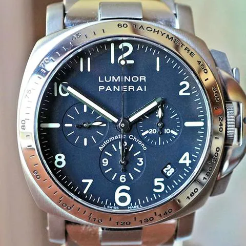 Panerai Luminor PAM 00072 40mm Titanium Black