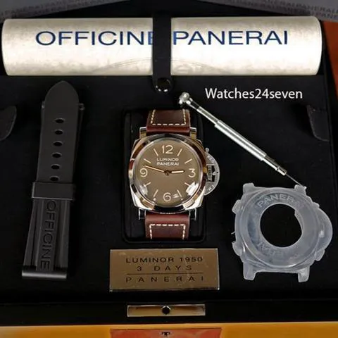 Panerai Luminor PAM663 47mm Stainless steel Brown 8