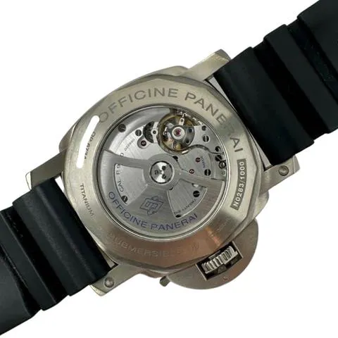 Panerai Submersible PAM 00305 47mm Titanium Black 2