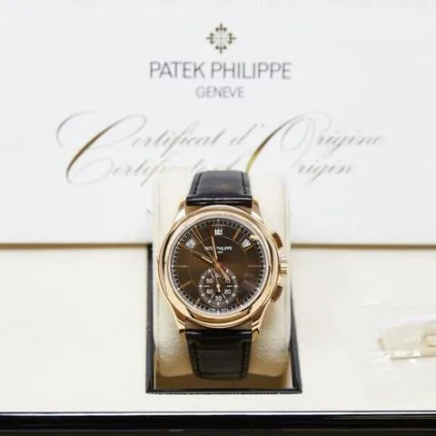 Patek Philippe Annual Calendar Chronograph 5905R-001 42mm Rose gold Brown