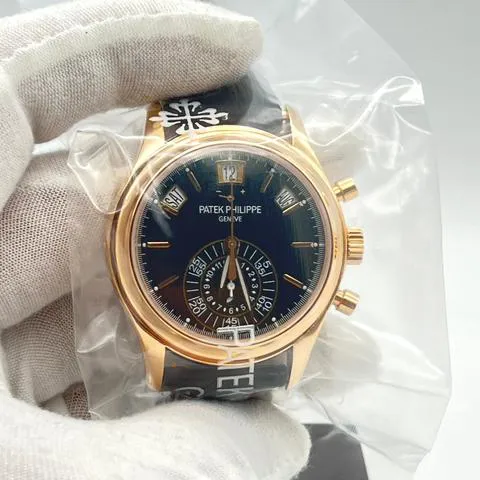 Patek Philippe Annual Calendar Chronograph 5960R-010 Rose gold Black