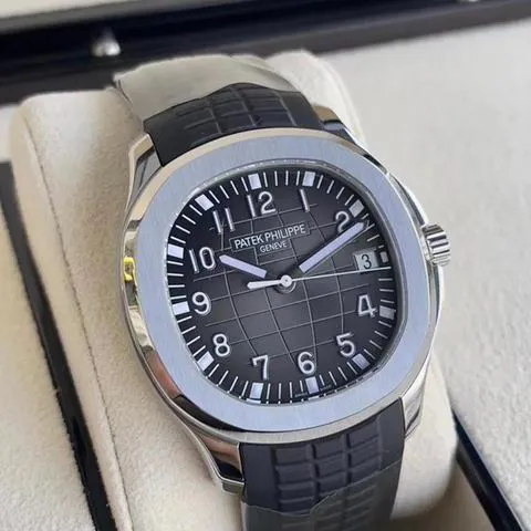 Patek Philippe Aquanaut 5167A-001 40mm Stainless steel Black