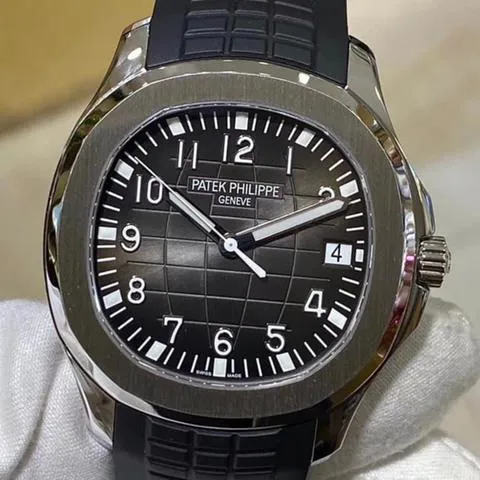 Patek Philippe Aquanaut 5167A-001 40mm Stainless steel Black