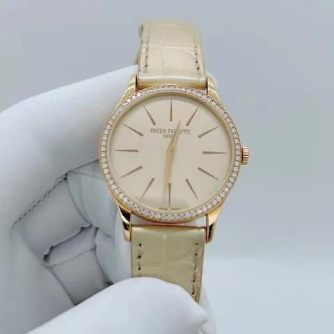 Patek Philippe Calatrava 4897R-010 33mm Rose gold White