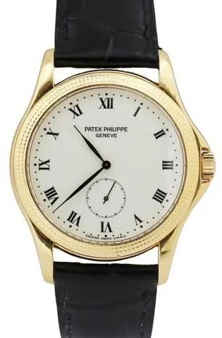 Patek Philippe Calatrava 5115J 35mm Yellow gold White