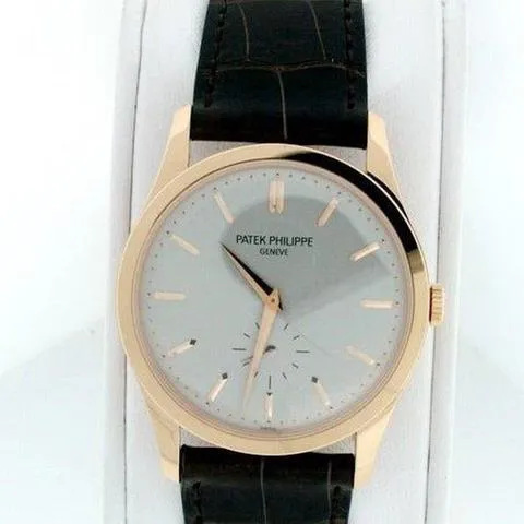 Patek Philippe Calatrava 5196R 37mm Rose gold Silver