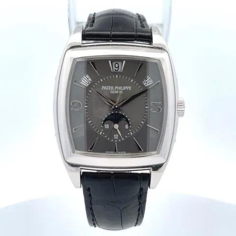 Patek Philippe Gondolo 5135G-010 38mm White gold Gray