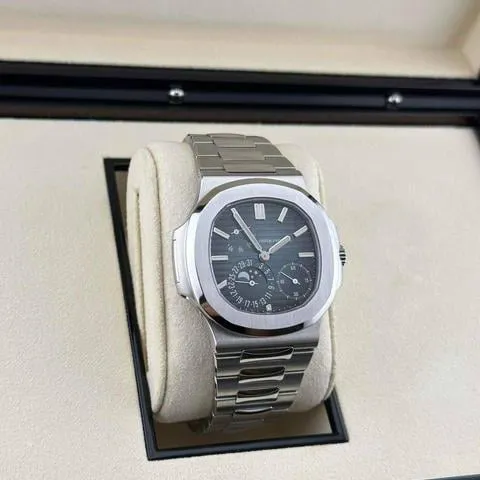 Patek Philippe Nautilus Moonphase 5712/1A-001 40mm Stainless steel Blue