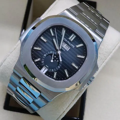 Patek Philippe Nautilus 5726/1A-014 40.5mm Stainless steel Blue