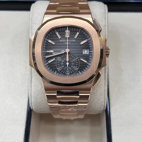 Patek Philippe Nautilus 5980/1R-001 40.5mm Rose gold Black 6