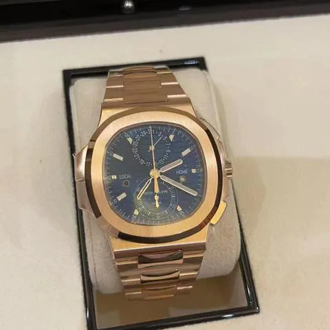 Patek Philippe Nautilus 5990/1R-001 40.5mm Rose gold Blue