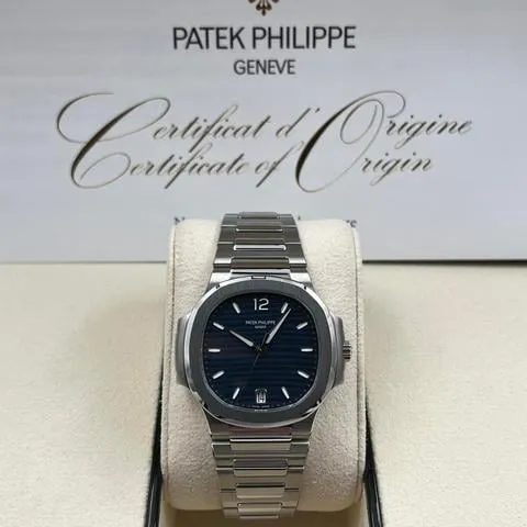 Patek Philippe Nautilus 7118/1A-00 35mm Stainless steel Blue