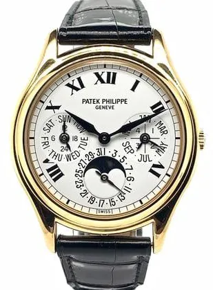 Patek Philippe Perpetual Calendar 3940J-025 36mm Yellow gold White