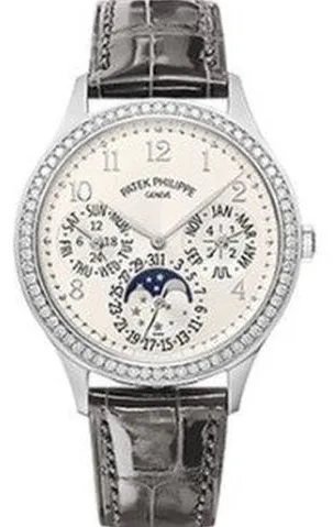 Patek Philippe Perpetual Calendar 7140G-001 35mm Silver