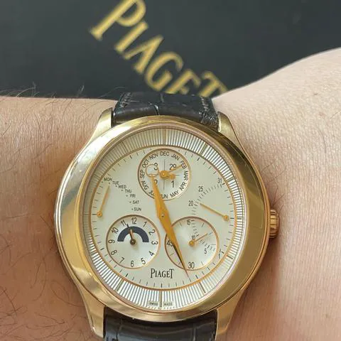 Piaget Gouverneur G0A40018 43mm Rose gold Silver