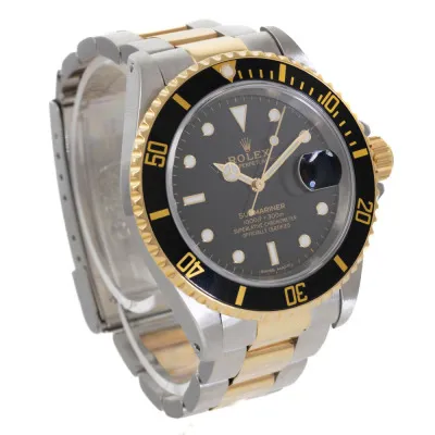 Rolex Submariner 16613 40mm Yellow gold and Stainless steel Black 3