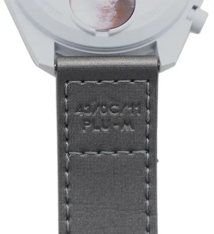 Swatch Moonswatch SO33M101 42mm Ceramic Gray 7