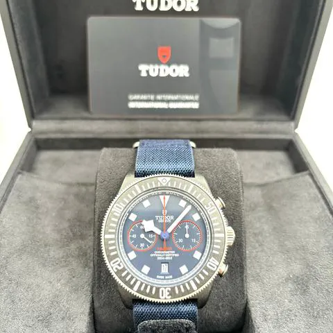 Tudor Pelagos M25807KN-0001 43mm Carbon fiber Blue 2