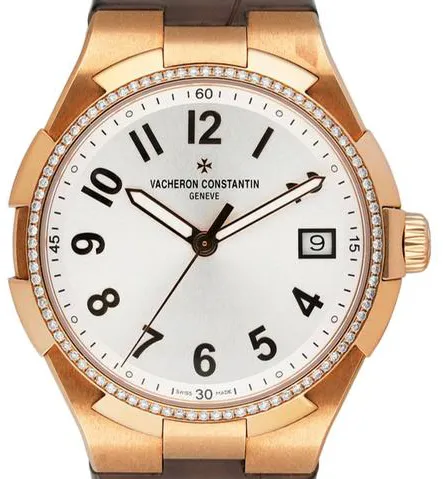 Vacheron Constantin Overseas 47560/D01R-9672 37mm Rose gold Silver