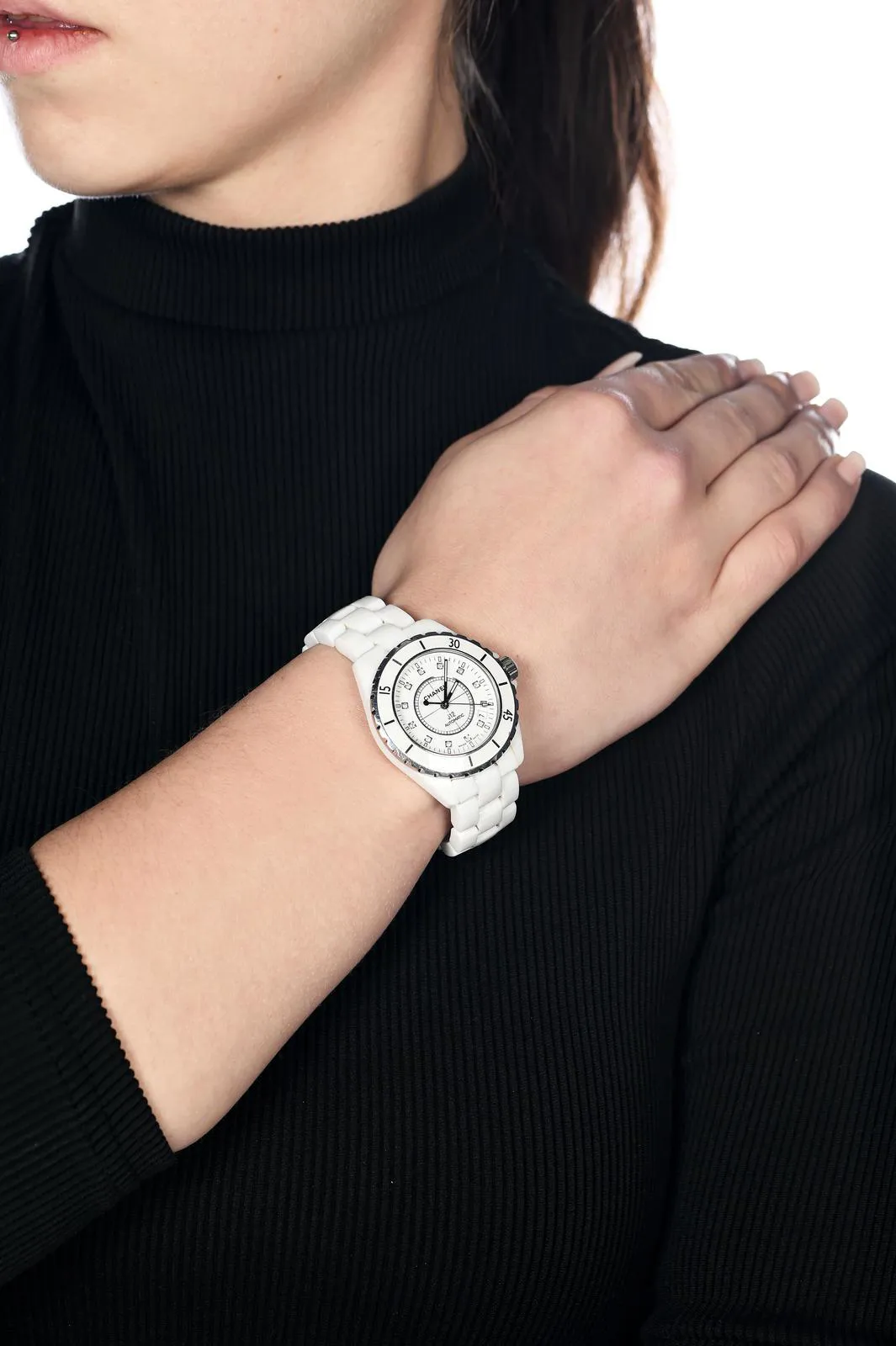 Chanel J12 L.R. 59354 38mm Ceramic White 3