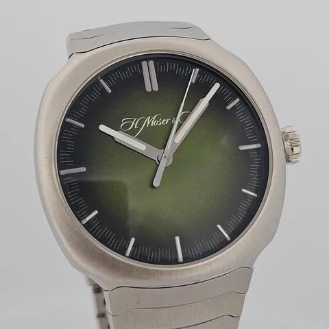 H. Moser & Cie. Streamliner 6200-1200 40mm Stainless steel Green