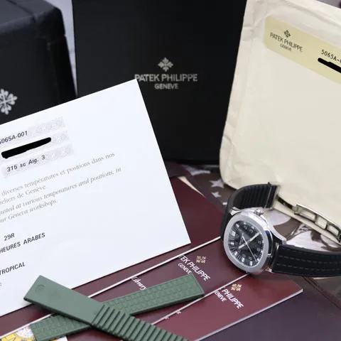 Patek Philippe Aquanaut 5065A-001 38mm Stainless steel Black 2