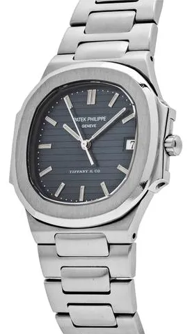 Patek Philippe Nautilus 3900/001 32mm Stainless steel Blue 2