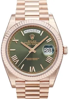 Rolex Day-Date 40 228235 Everose gold Green