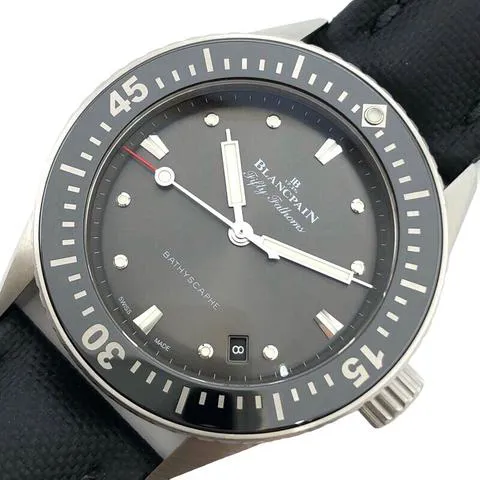 Blancpain Fifty Fathoms 5100B-1110-B52A 38mm Gray meteor