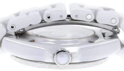 Chanel J12 H5700 38mm White ceramic White 3