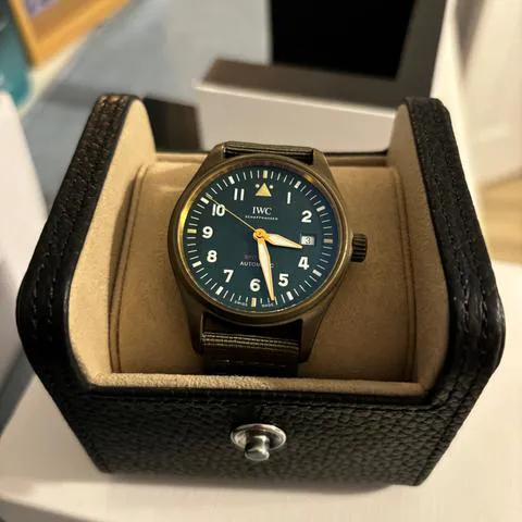 IWC Pilot IW326802 39mm Bronze Green