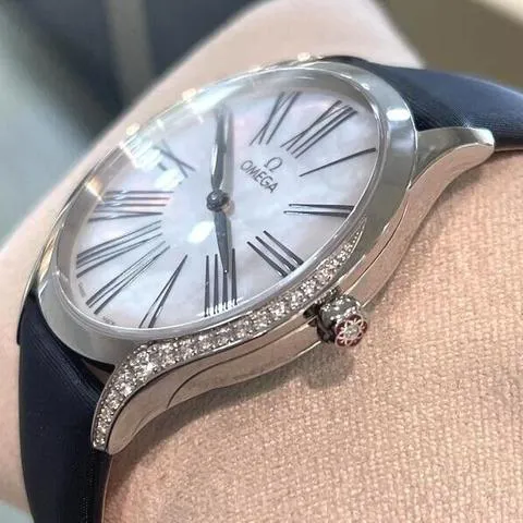 Omega De Ville Trésor Stainless steel Mother-of-pearl 1