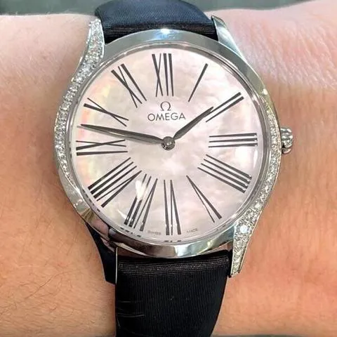 Omega De Ville Trésor Stainless steel Mother-of-pearl 7