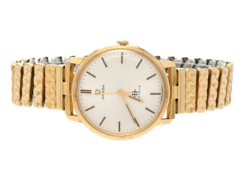 Omega Genève BD 131.0021 33.5mm Yellow gold