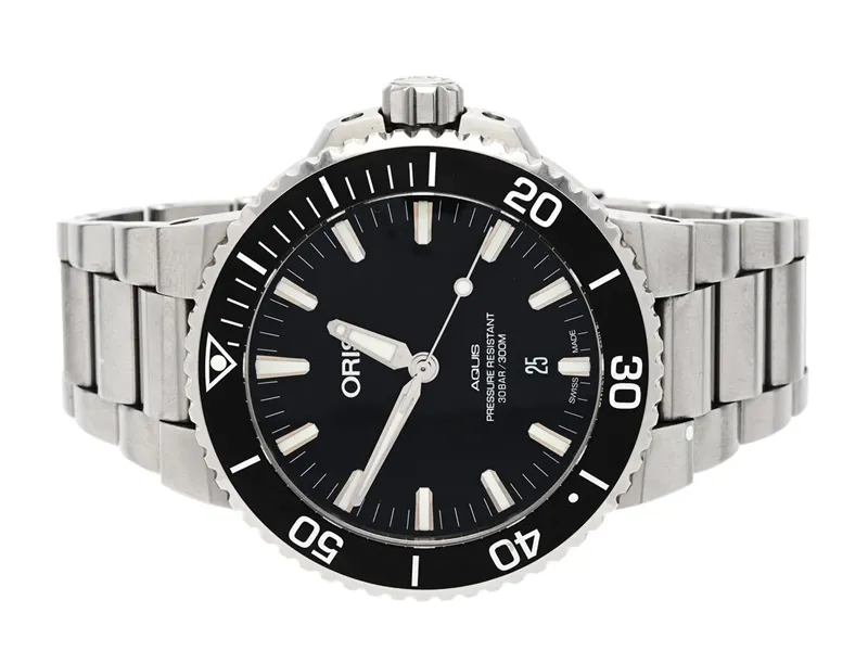 Oris Aquis Date 01 733 7730 4142