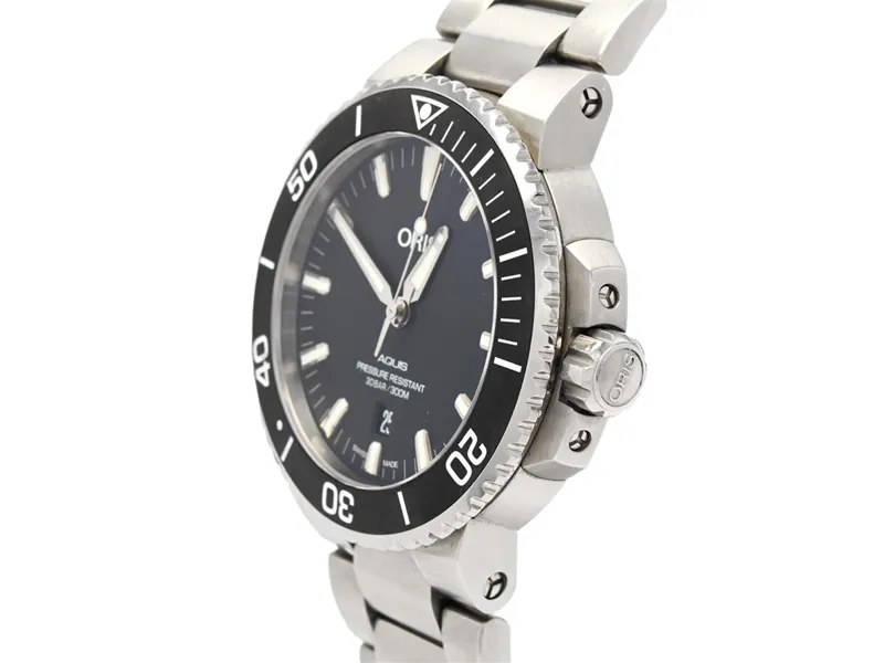 Oris Aquis Date 01 733 7730 4142 43.5mm Stainless steel 2