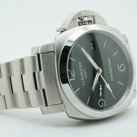 Panerai Luminor 1950 3 Days GMT Automa PAM 00329 44mm Stainless steel Black 9