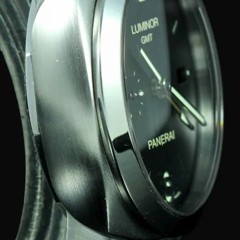 Panerai Luminor 1950 3 Days GMT Automa PAM 00329 44mm Stainless steel Black 9