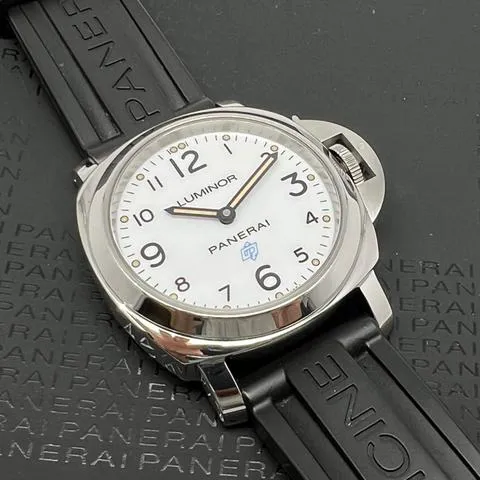 Panerai Luminor PAM 00775 44mm Stainless steel White